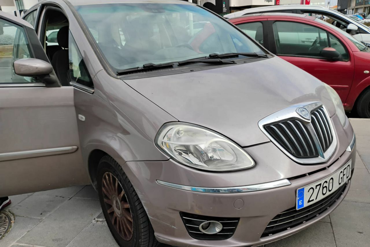 lancia musa 2008 / foto grande (2)