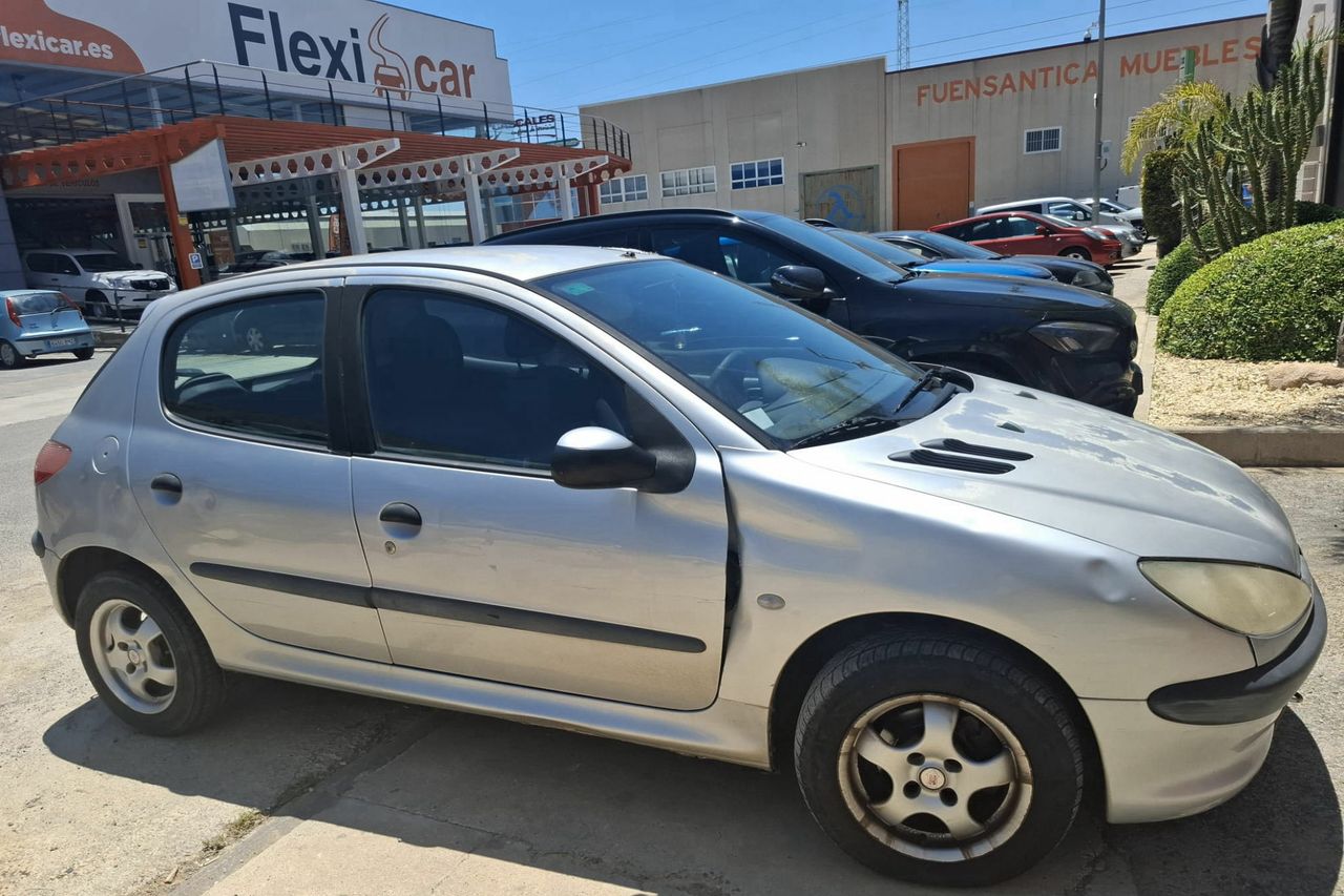 peugeot 206 2000 / foto grande (2)