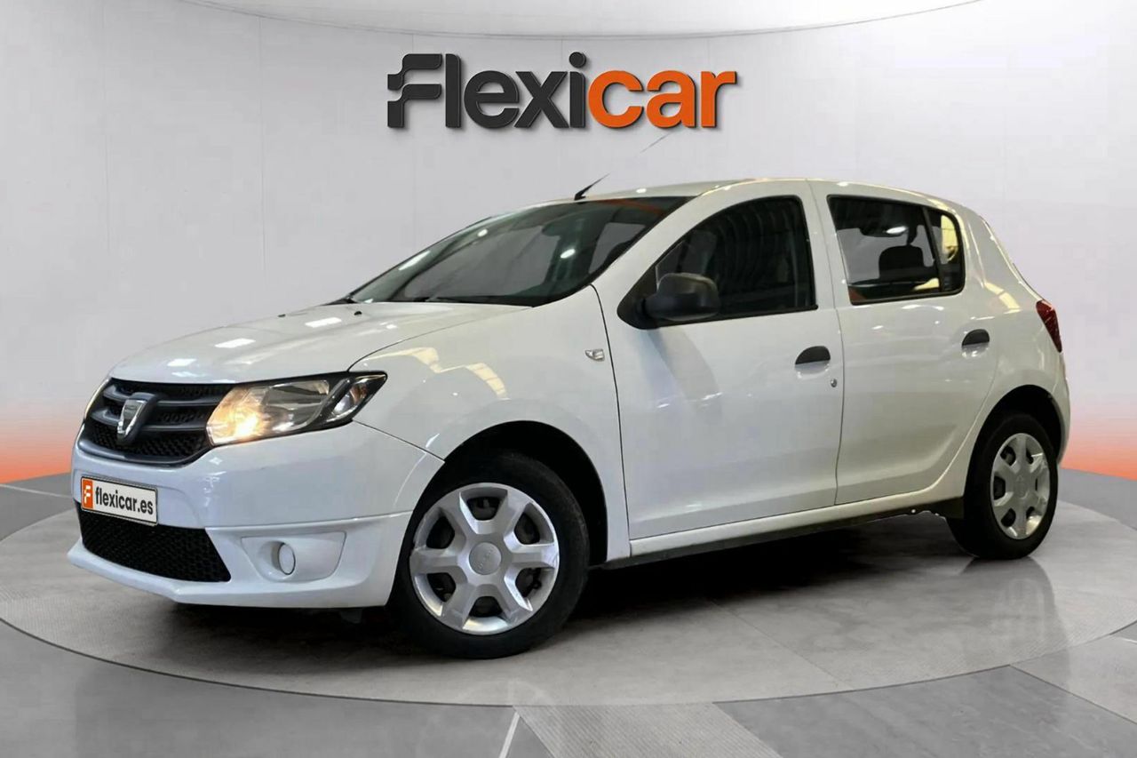 dacia sandero 2015 / foto grande (3)