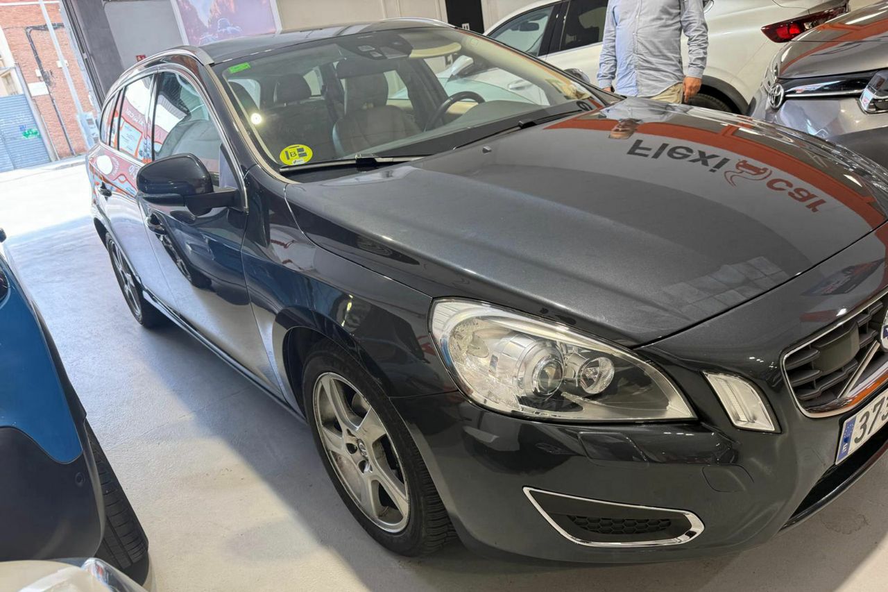 Foto volvo v60 2011 /