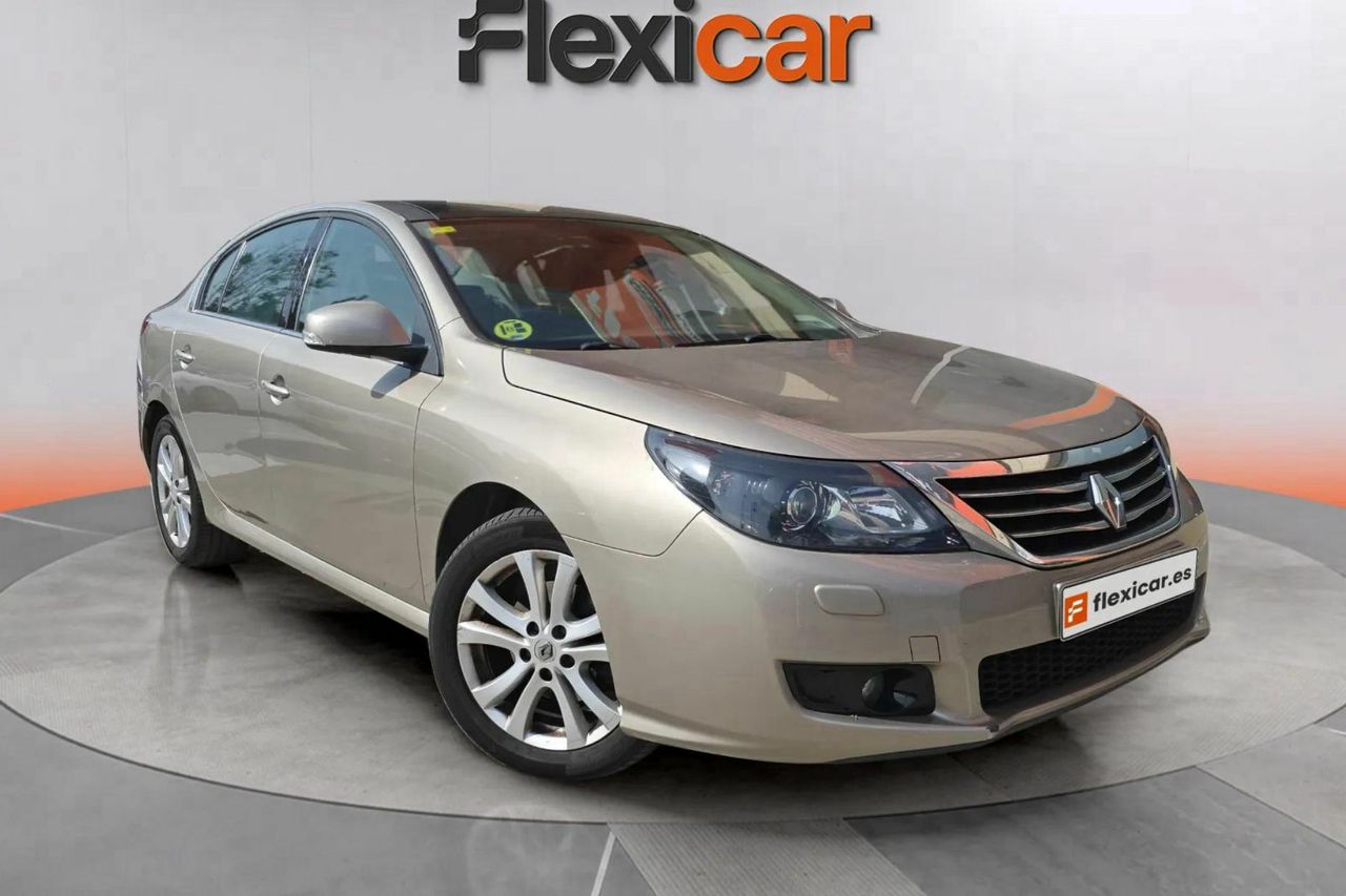 renault latitude 2011 /