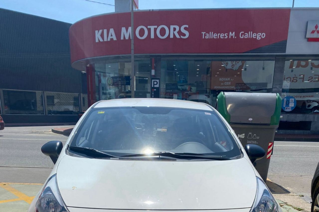 Foto kia rio 2013 /