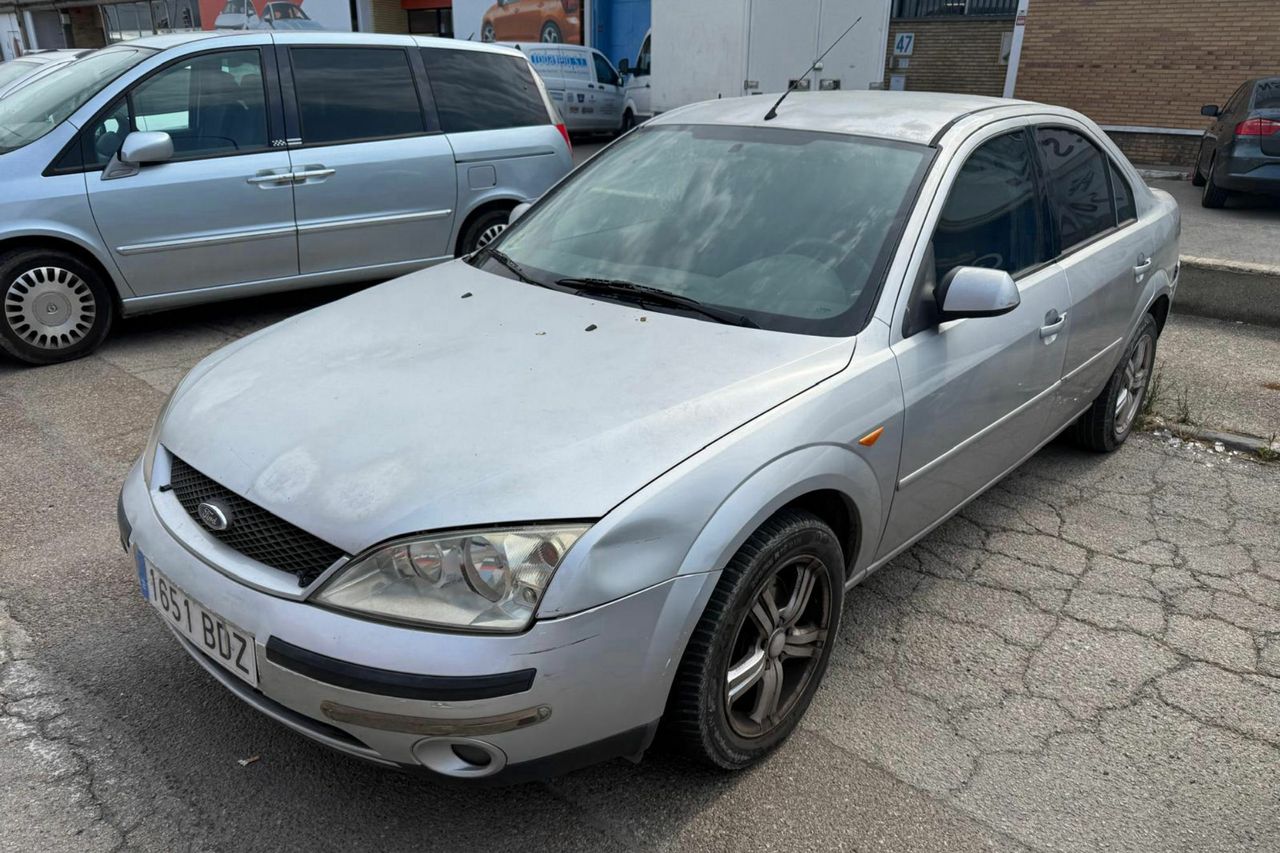 ford mondeo 2001 / foto grande (3)