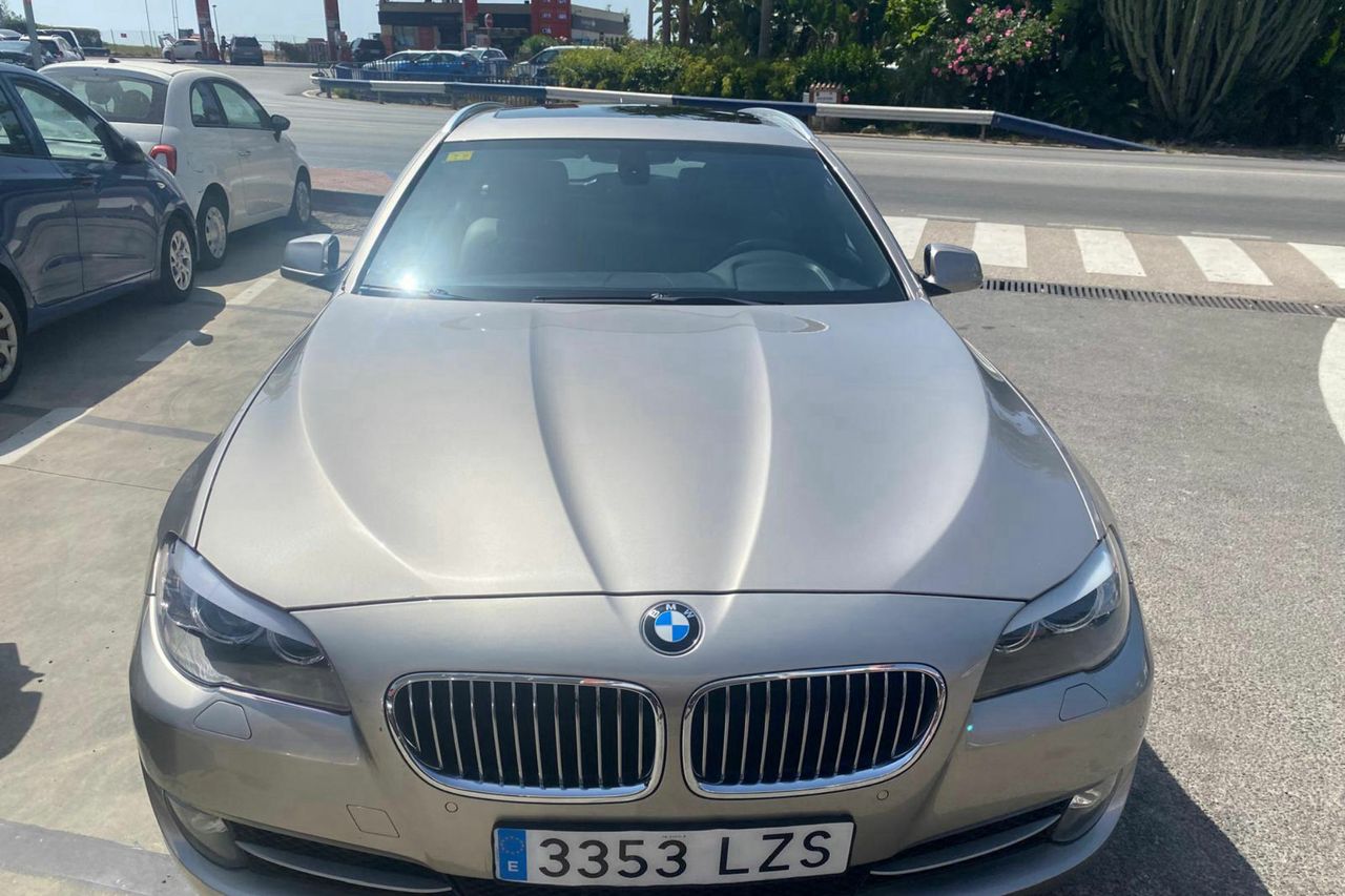 bmw serie 5 2011 /