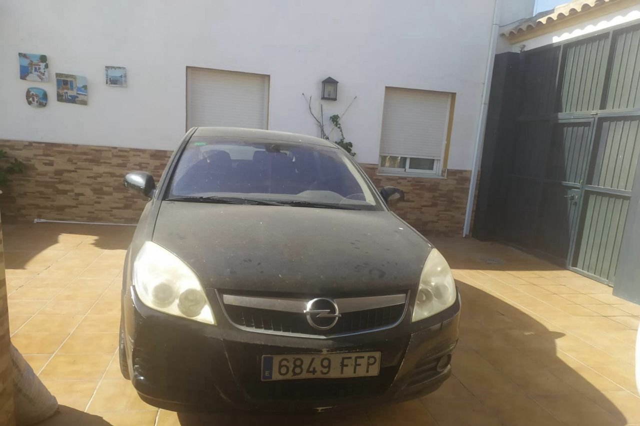 opel vectra 2006 /