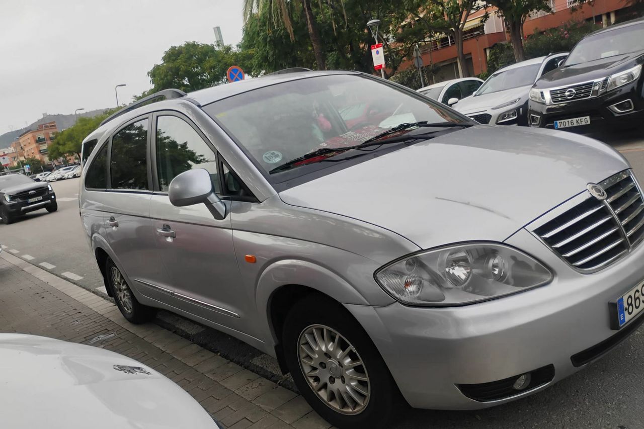 ssangyong rodius 2013 /