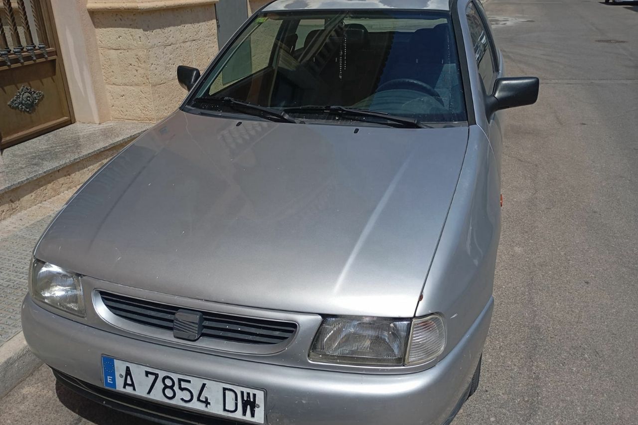 seat ibiza 1999 /