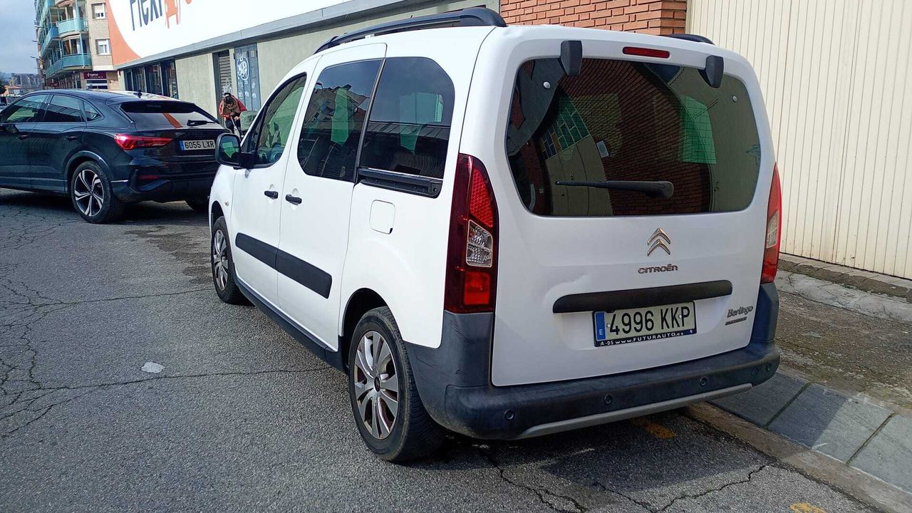 bg