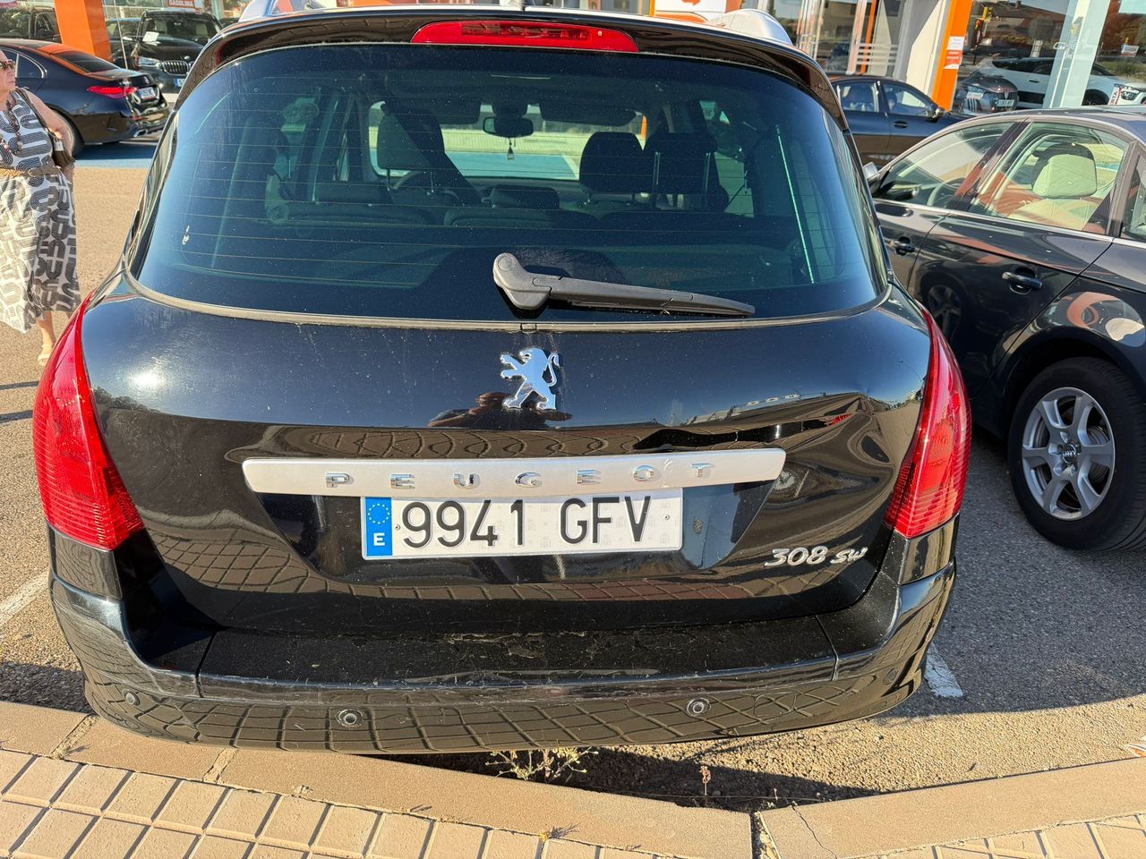 bg