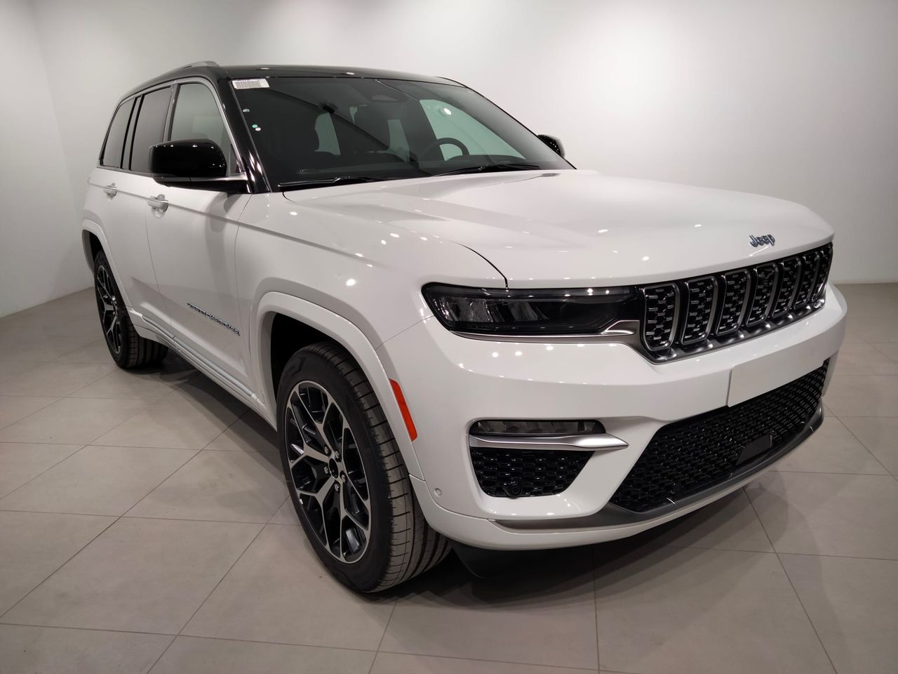 jeep grand cherokee 2024 / foto grande (3)