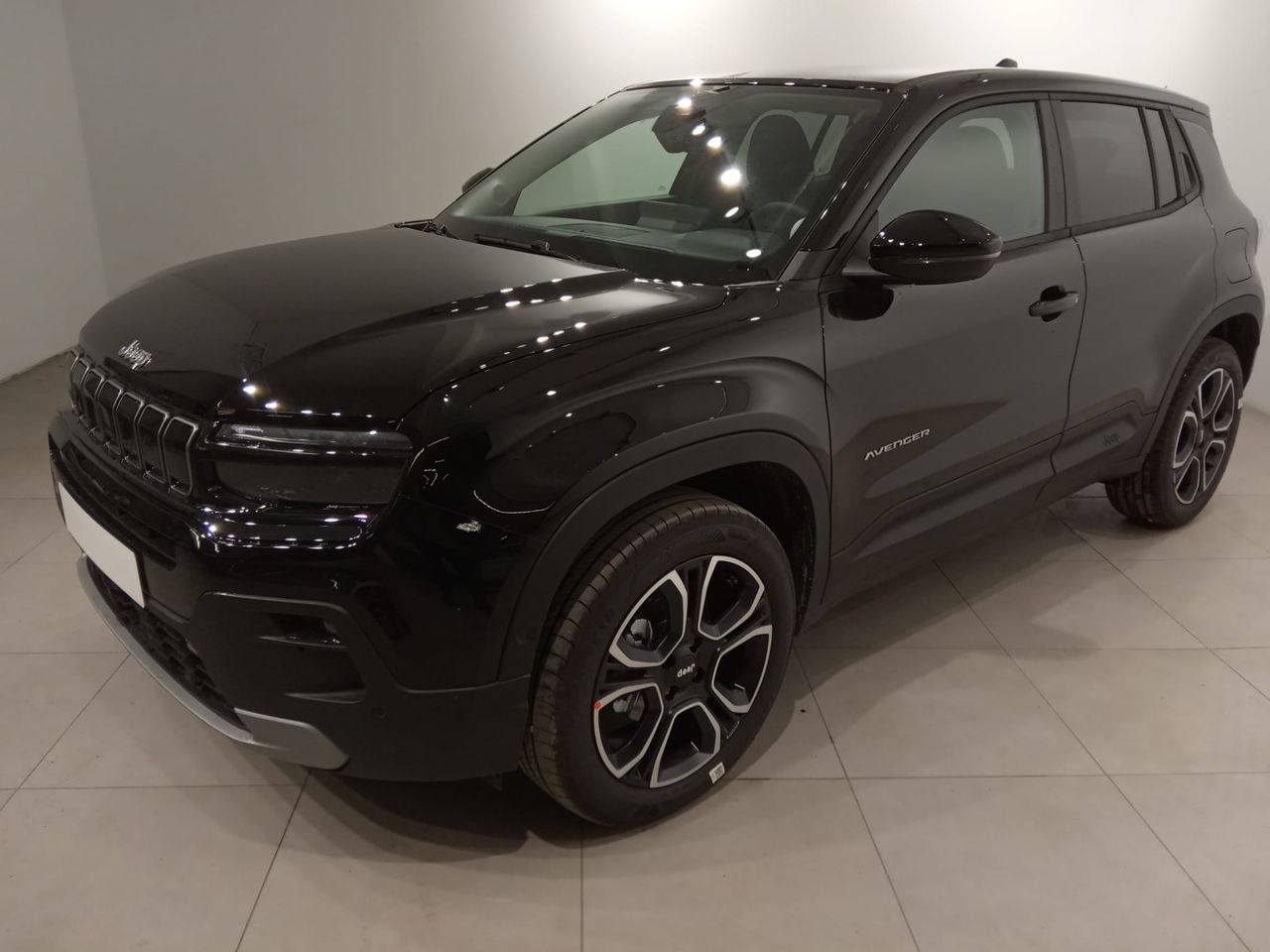 Compraventa  de segunda mano - jeep avenger 2024 /