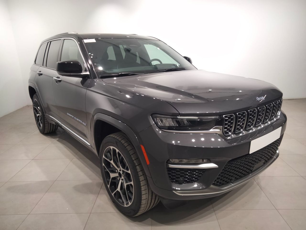 jeep grand cherokee 2024 / foto grande (3)