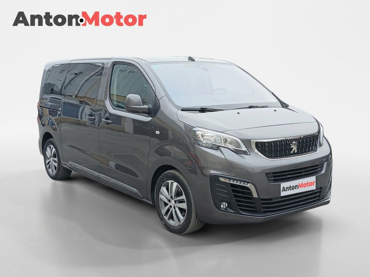 peugeot traveller 2019 / foto grande (3)