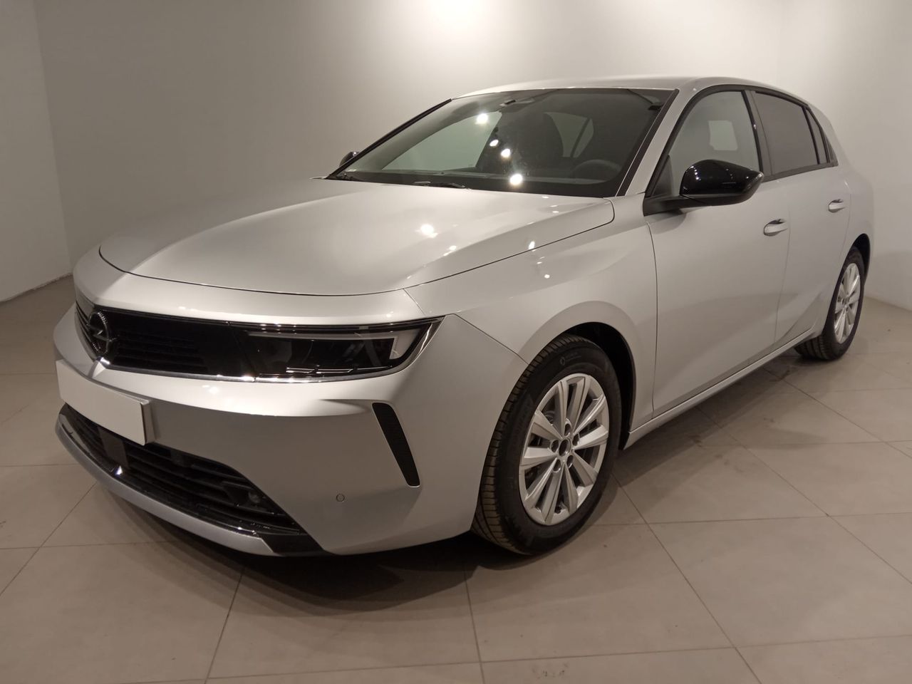 Opel mokkae 2024  de segunda mano - opel astra 2024 /