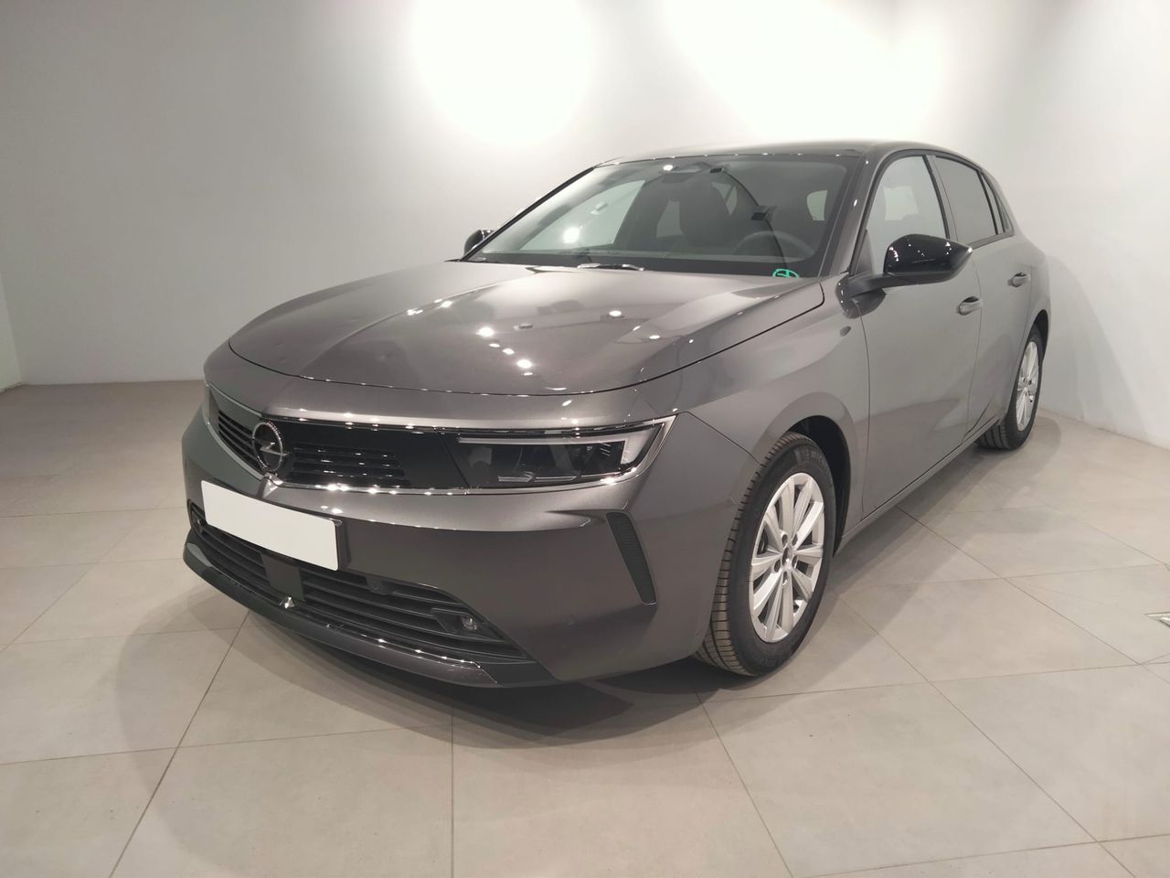 Opel mokkae 2024  de segunda mano - opel astra 2024 /