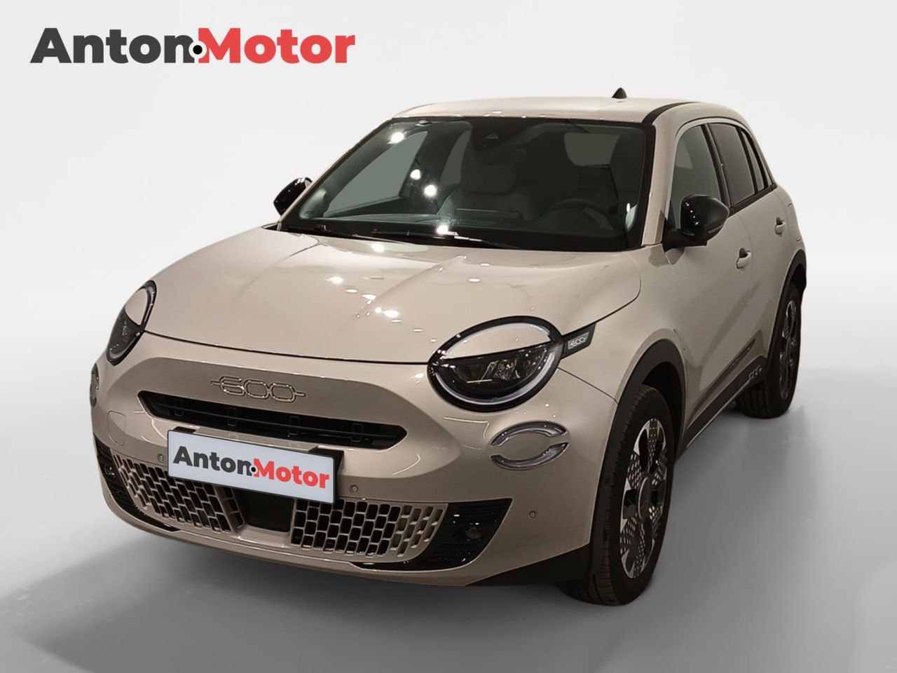 Compraventa  de segunda mano - fiat 600 2024 /