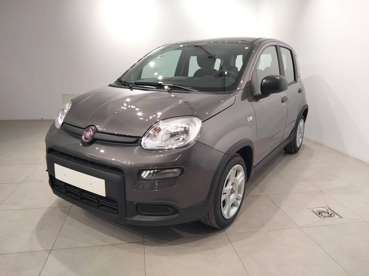 Compraventa  de segunda mano - fiat panda 2024 /
