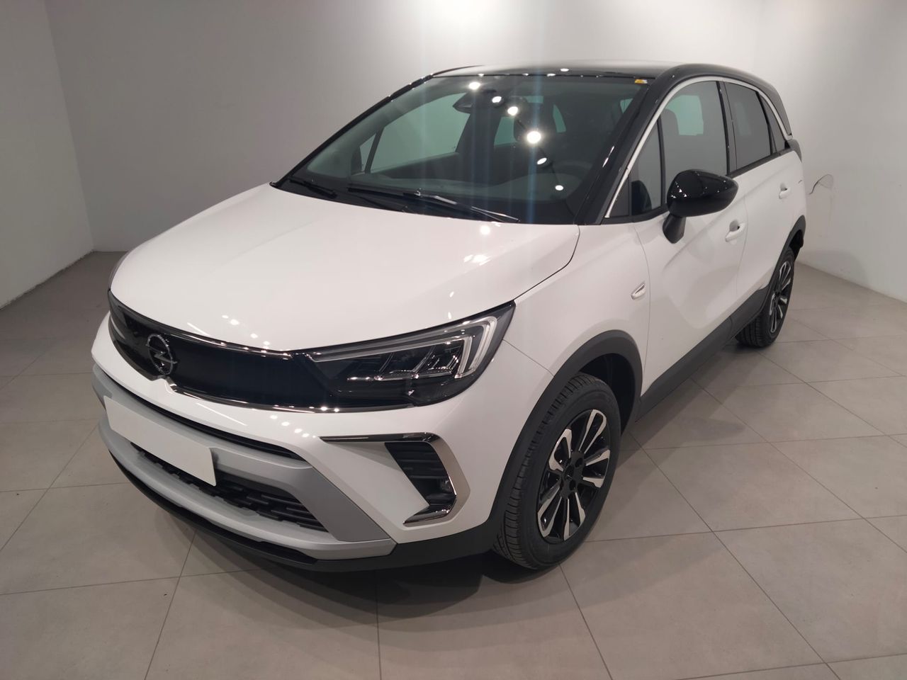 Opel mokkae 2024  de segunda mano - opel crossland 2024 /