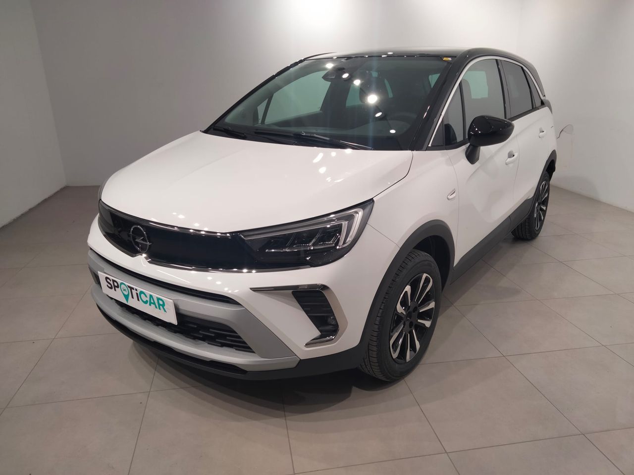 Opel mokkae 2024  de segunda mano - opel crossland 2024 /