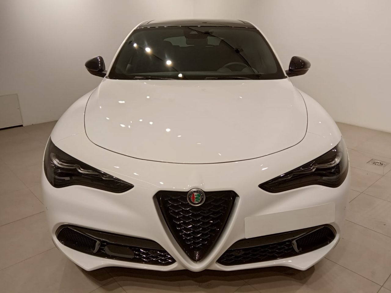 alfa romeo stelvio 2024 / foto grande (2)