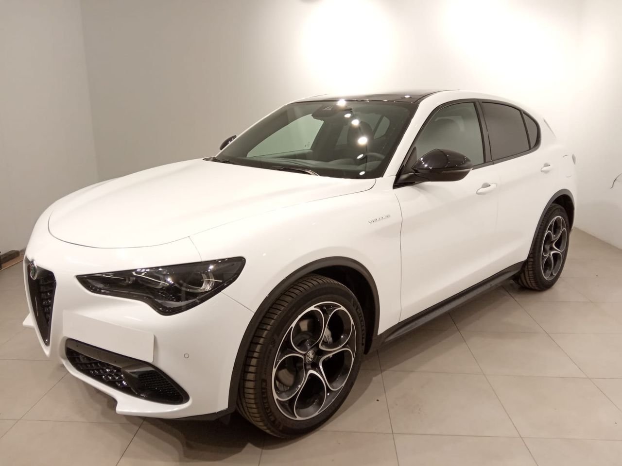 Mudanzas con descuentos madrid  de segunda mano en Madrid - alfa romeo stelvio 2024 /