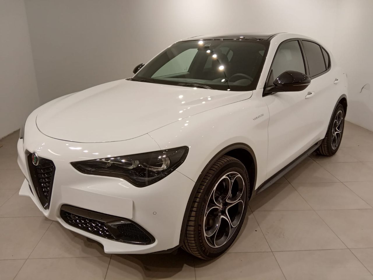 Mudanzas con descuentos madrid  de segunda mano en Madrid - alfa romeo stelvio 2024 /