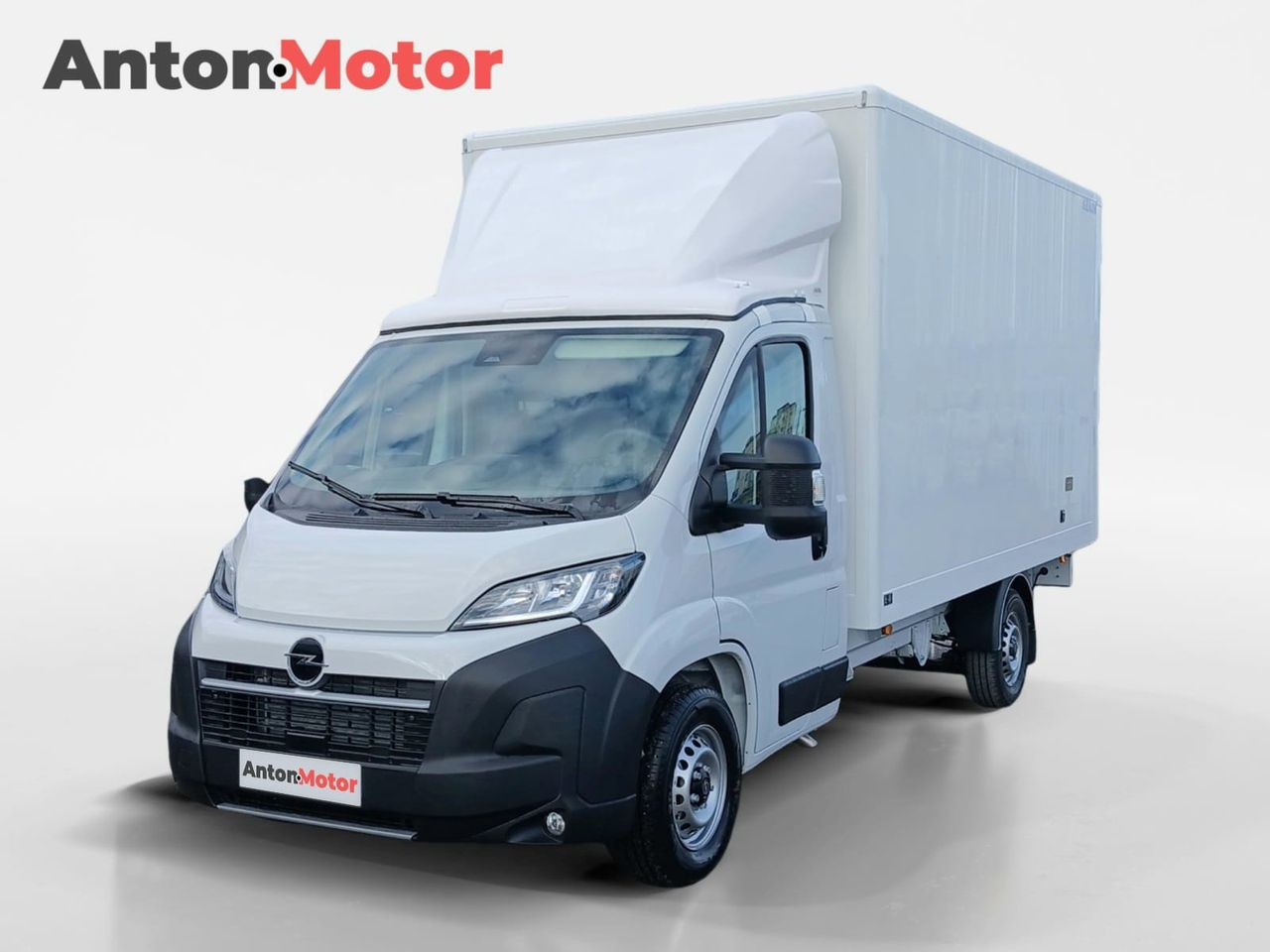 Opel mokka 2024  de segunda mano - opel movano 2024 /