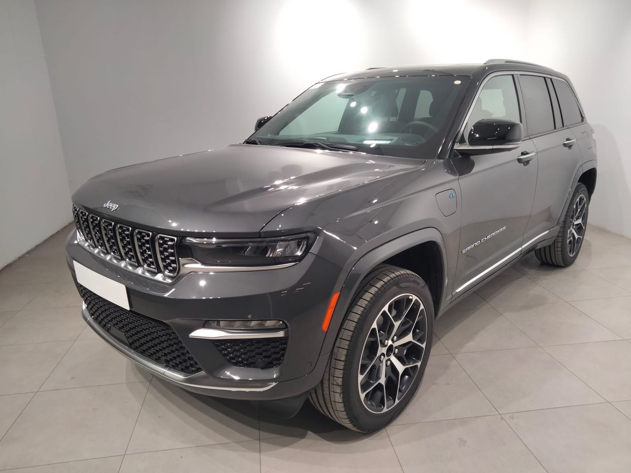 Citroen jumpy ano 2024  de segunda mano - jeep grand cherokee 2024 /