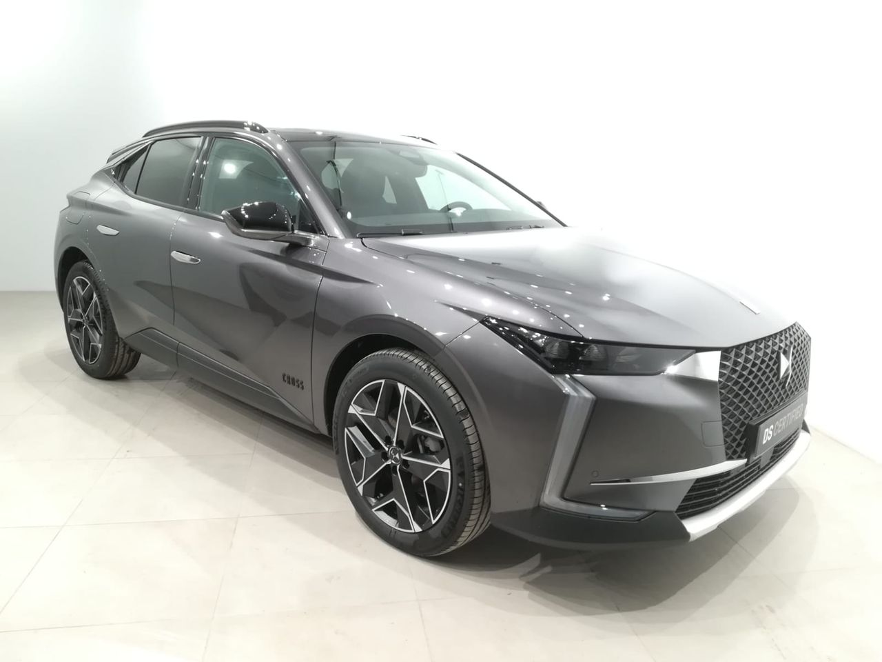 ds automobiles ds 4 2024 / foto grande (3)