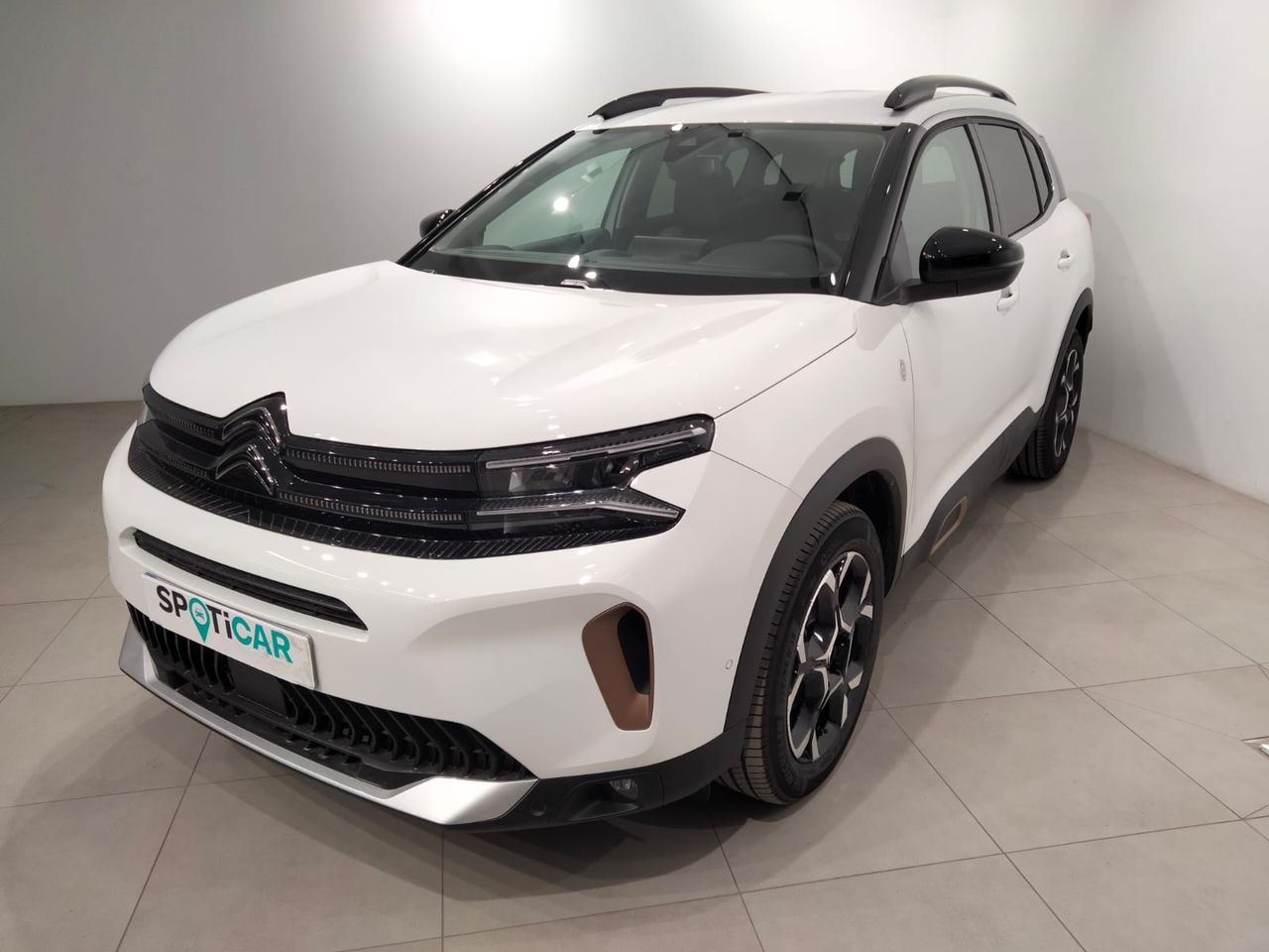 Citroen jumper 2024 ds store vitoria  de segunda mano - citroën c5 aircross 2024 /
