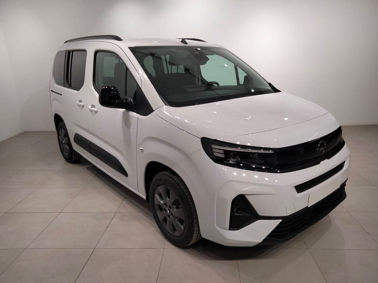 opel combo 2024 / foto grande (3)
