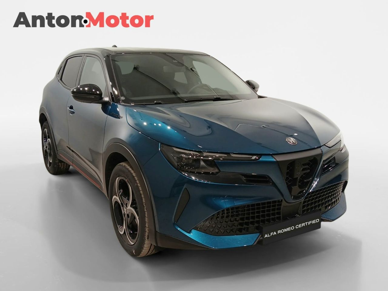 alfa romeo junior 2025 / foto grande (3)