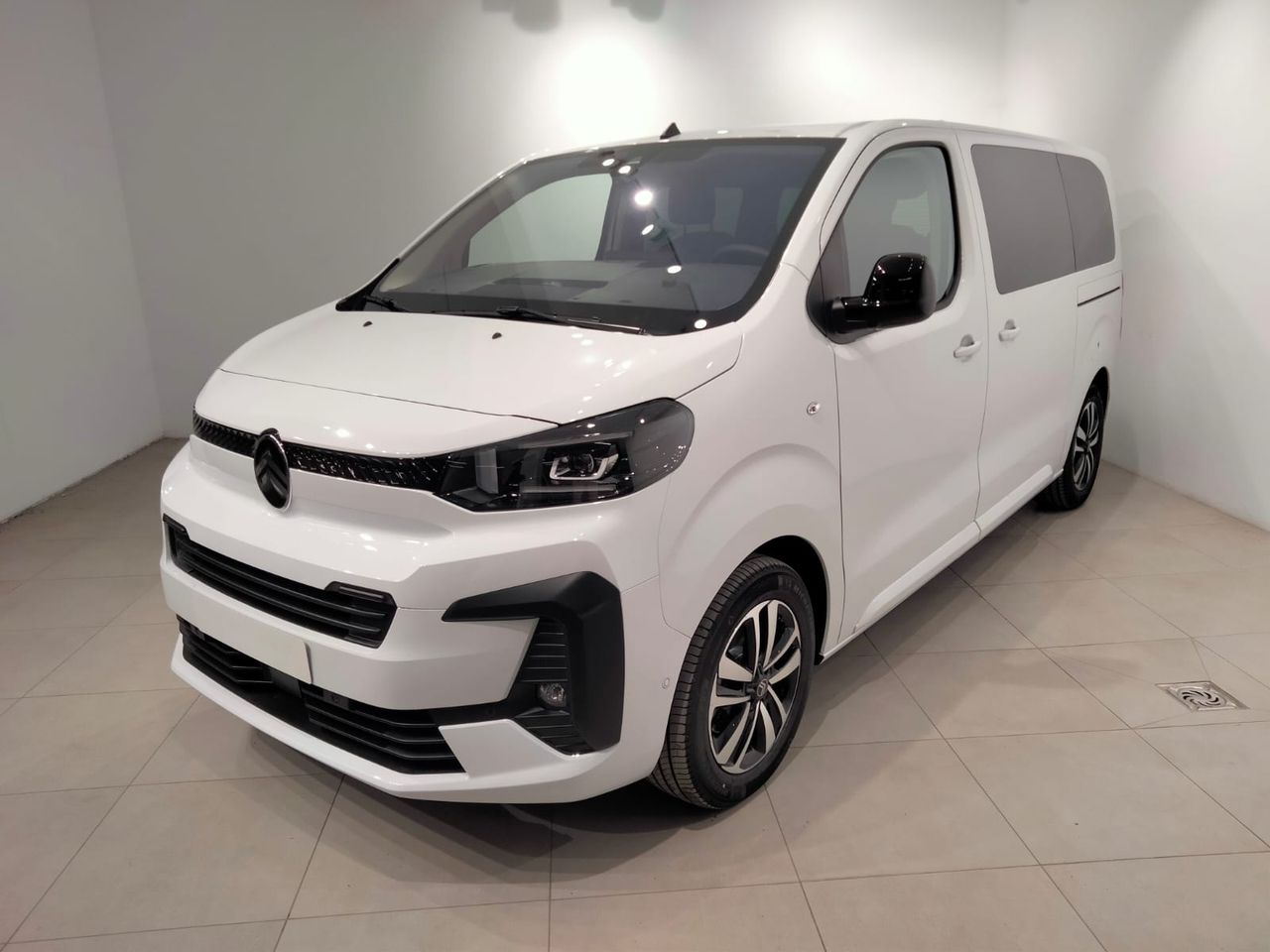 Citroen jumper 2024 inspeccion 110 puntos  de segunda mano - citroën spacetourer 2024 /