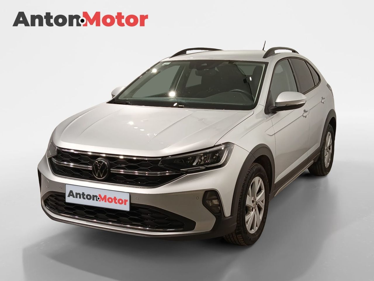 Foto volkswagen taigo 2022 /