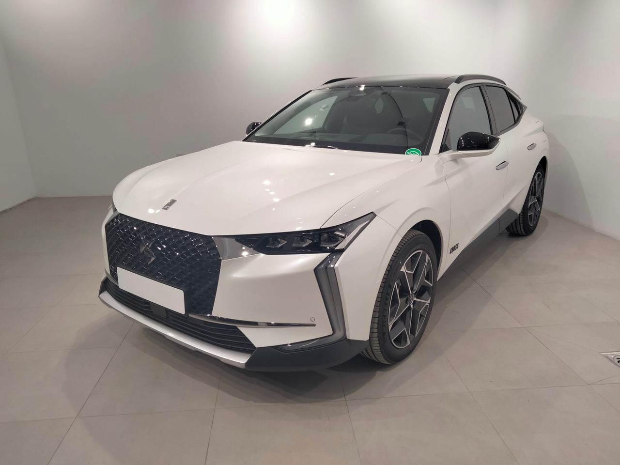 Foto ds automobiles ds 4 2023 /