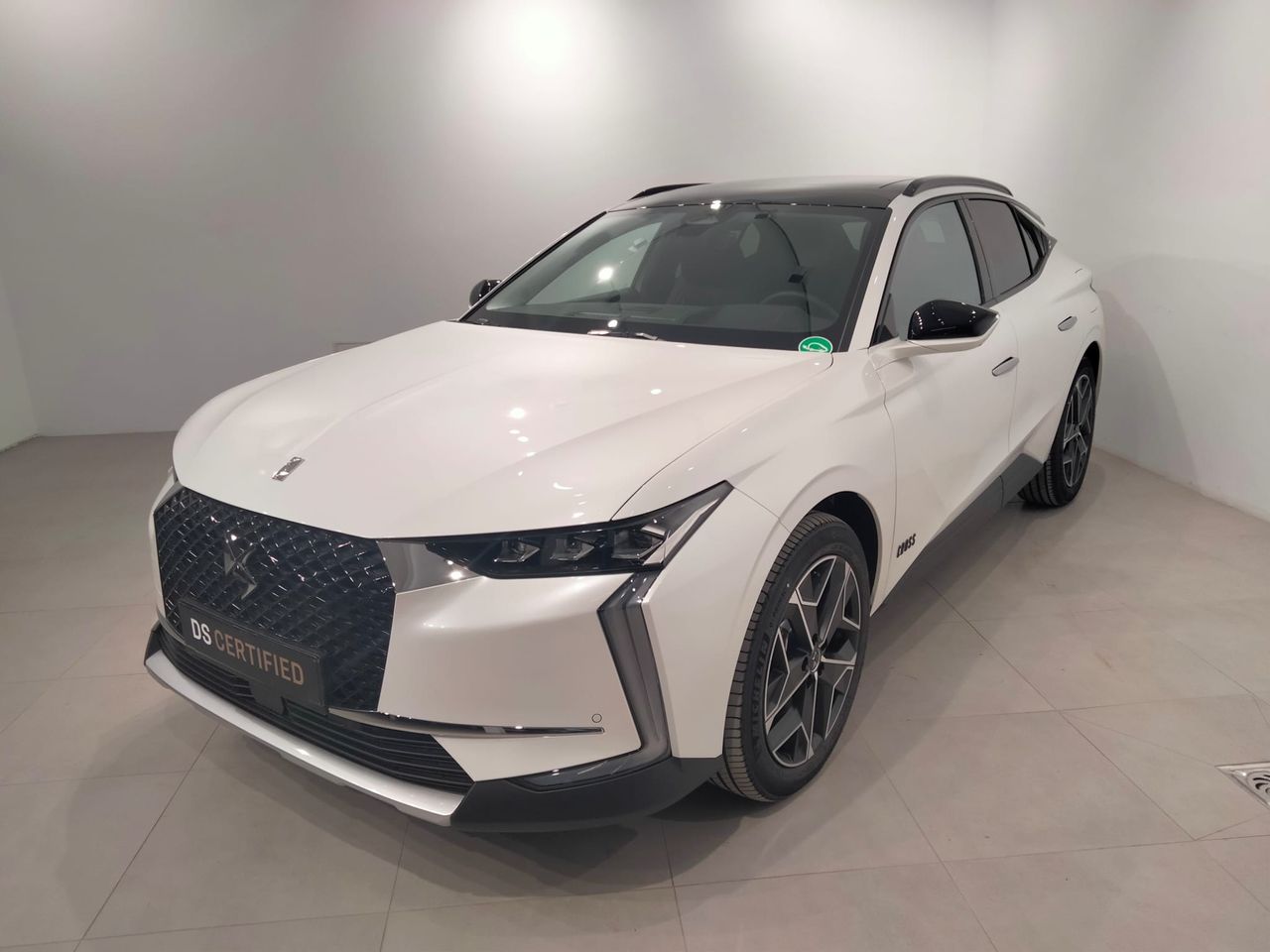 Foto ds automobiles ds 4 2024 /
