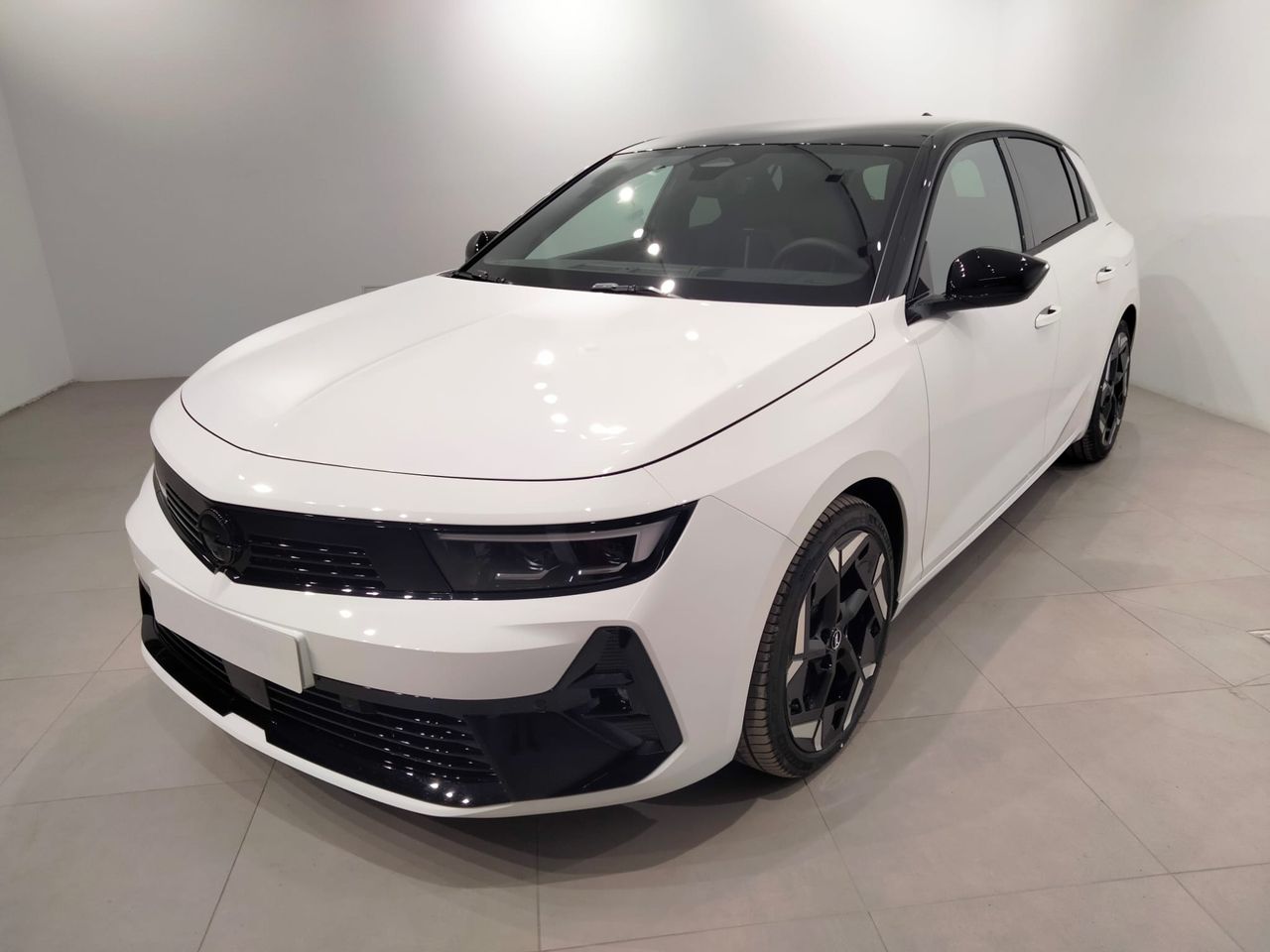 Foto opel astra 2024 /
