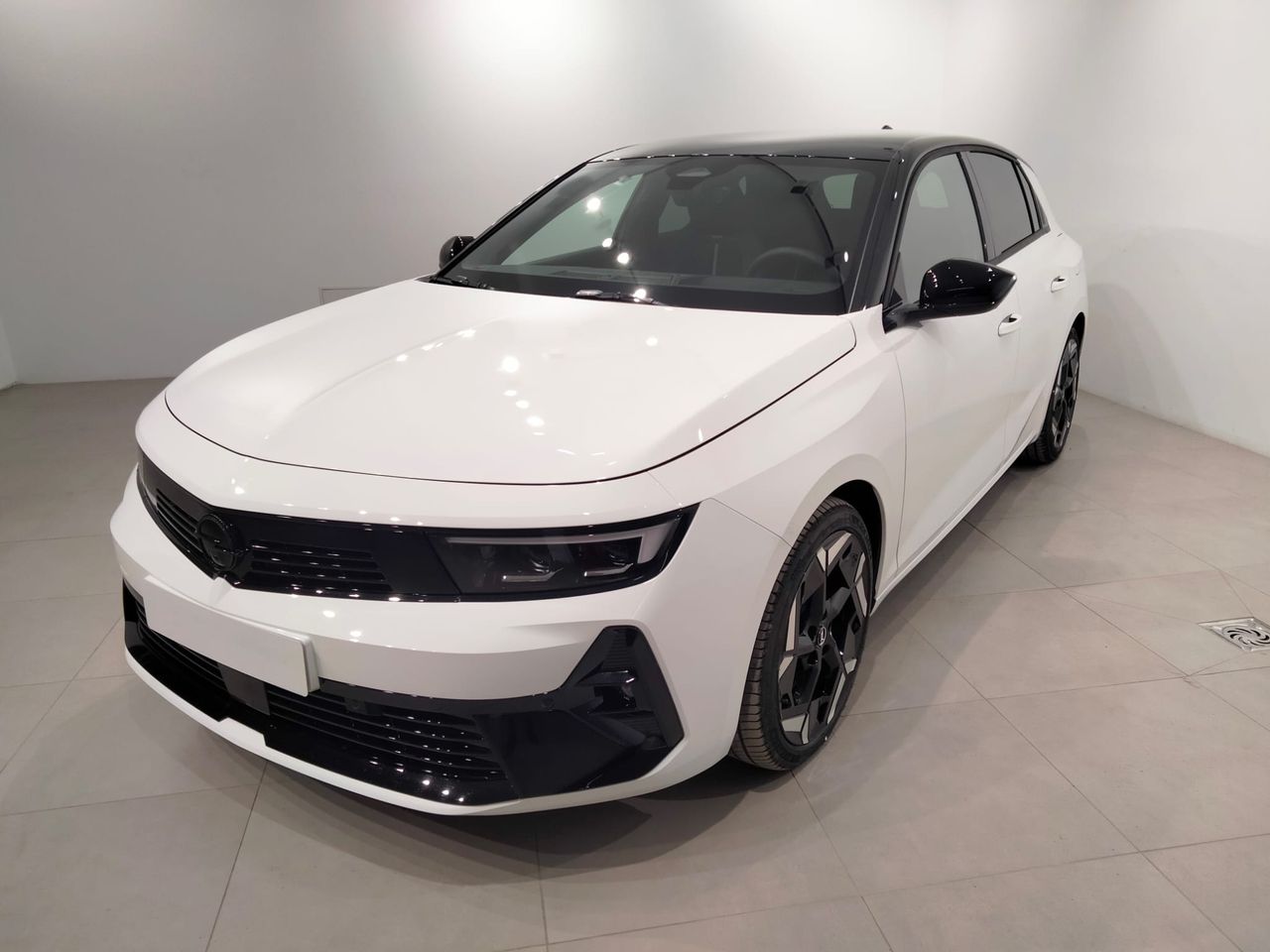 Foto opel astra 2024 /