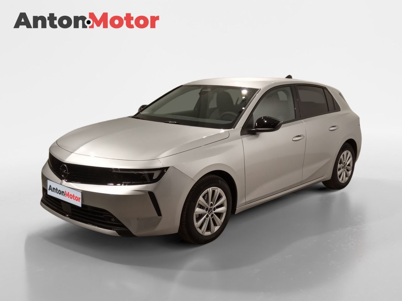Foto opel astra 2024 /