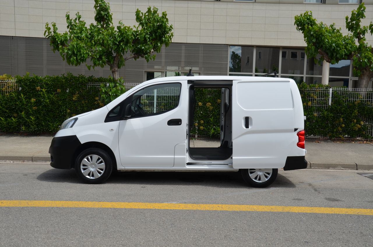 Nissan NV200 1.5Dci  90CV  CONFORT  MAM../DOBLE PUERTA LATERAL.//  - Foto 8