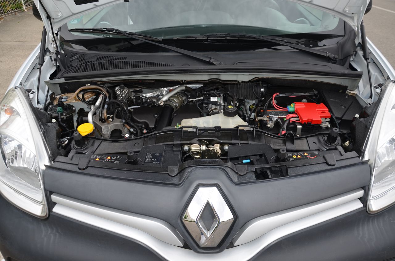 Renault Kangoo II FURGÓN PROFESIONAL 1.5 DCI 90CV E6 ESTANTERÍAS Y CAJONES HECHA TALLER / PUERTA LATERAL - Foto 39