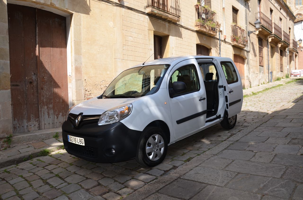 Renault Kangoo COMBI PROFESIONAL 1.5DCI 75CV E6 / DOBLE PUERTA LATERAL / START STOP..  - Foto 20