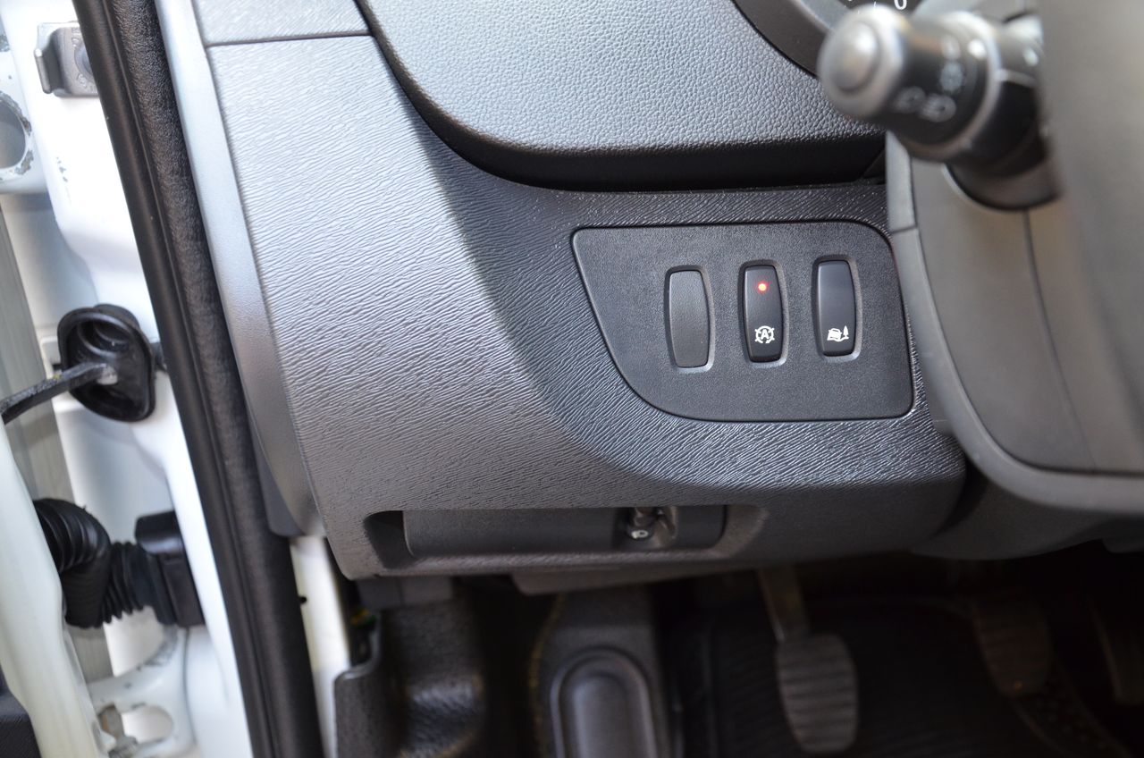 Renault Kangoo COMBI PROFESIONAL 1.5DCI 75CV E6 / DOBLE PUERTA LATERAL / START STOP..  - Foto 14