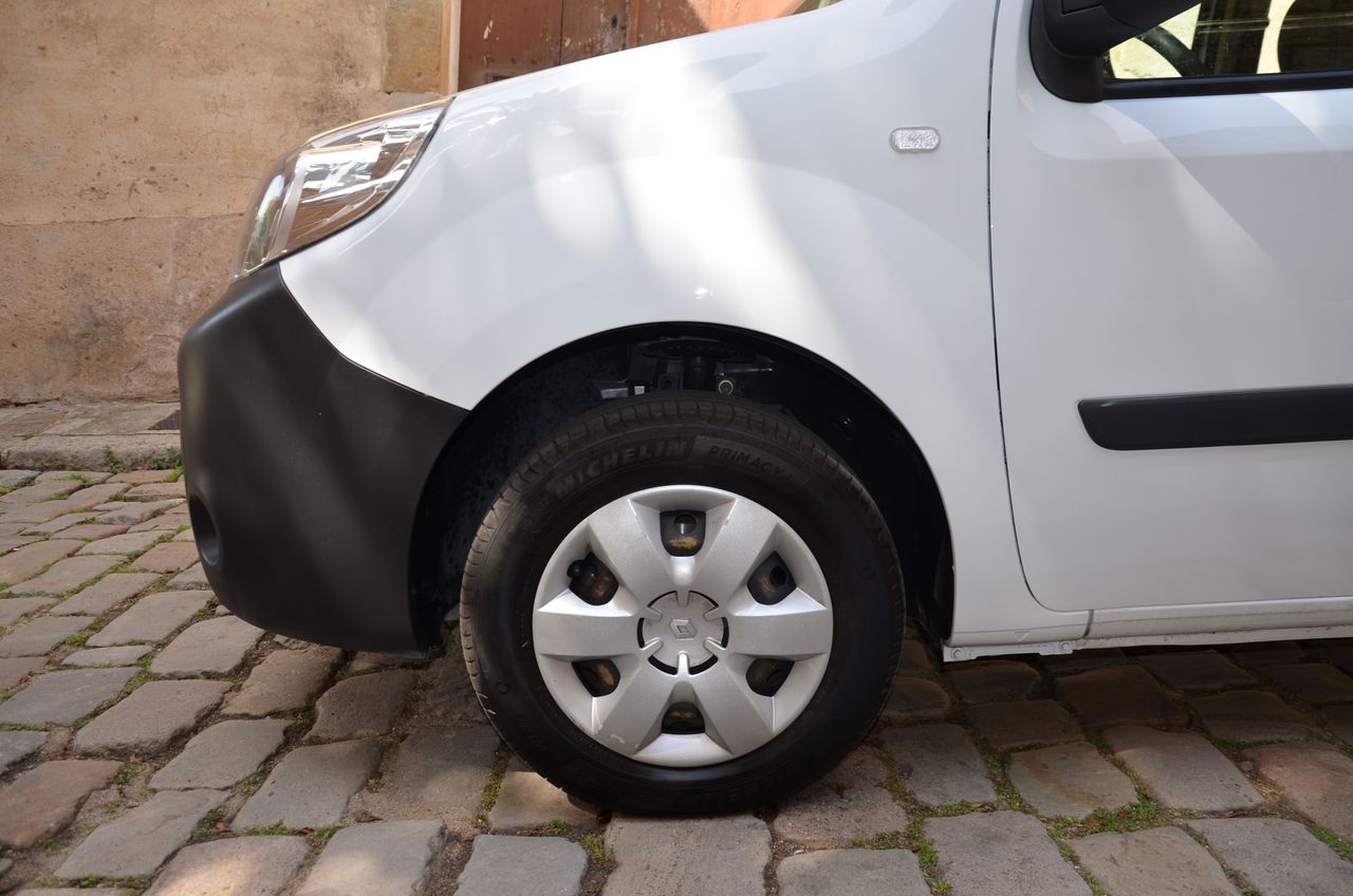 Renault Kangoo COMBI PROFESIONAL 1.5DCI 75CV E6 / DOBLE PUERTA LATERAL / START STOP..  - Foto 33