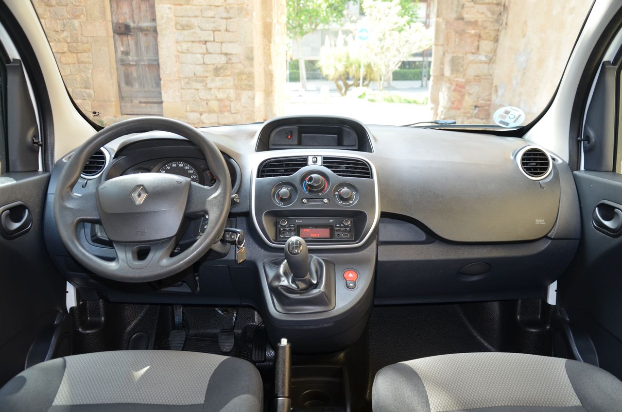 Renault Kangoo COMBI PROFESIONAL 1.5DCI 75CV E6 / DOBLE PUERTA LATERAL / START STOP..  - Foto 34