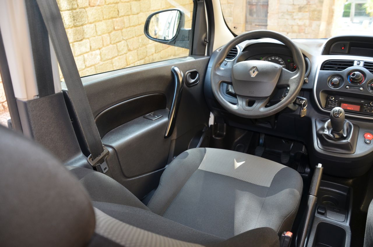 Renault Kangoo COMBI PROFESIONAL 1.5DCI 75CV E6 / DOBLE PUERTA LATERAL / START STOP..  - Foto 36