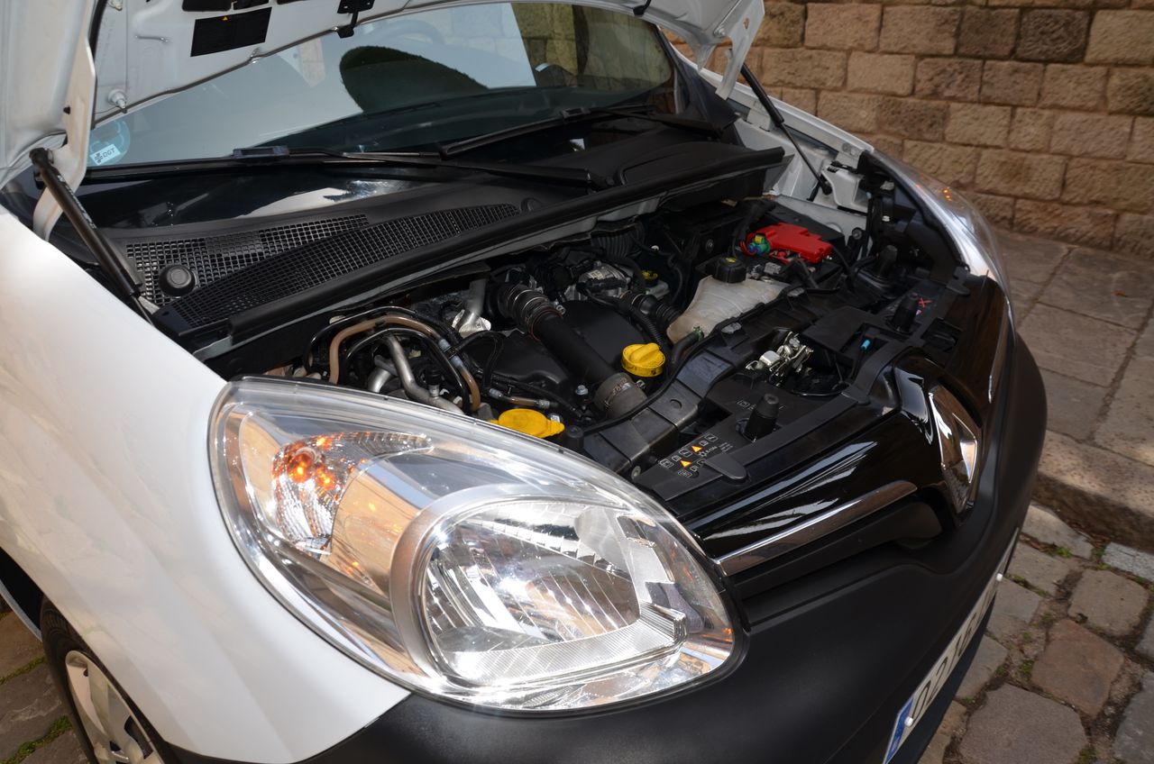 Renault Kangoo COMBI PROFESIONAL 1.5DCI 75CV E6 / DOBLE PUERTA LATERAL / START STOP..  - Foto 39