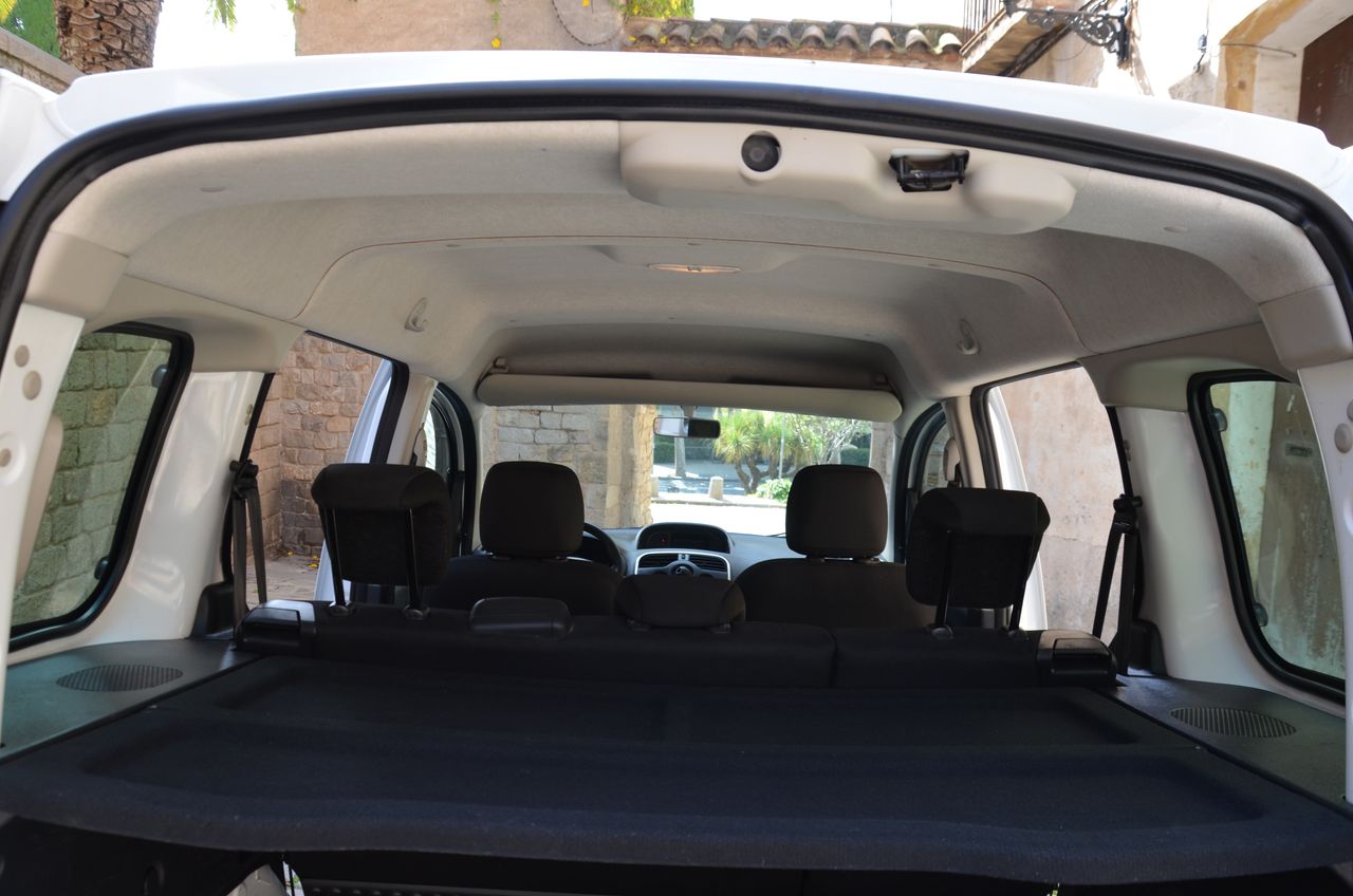 Renault Kangoo COMBI PROFESIONAL 1.5DCI 75CV E6 / DOBLE PUERTA LATERAL / START STOP..  - Foto 17