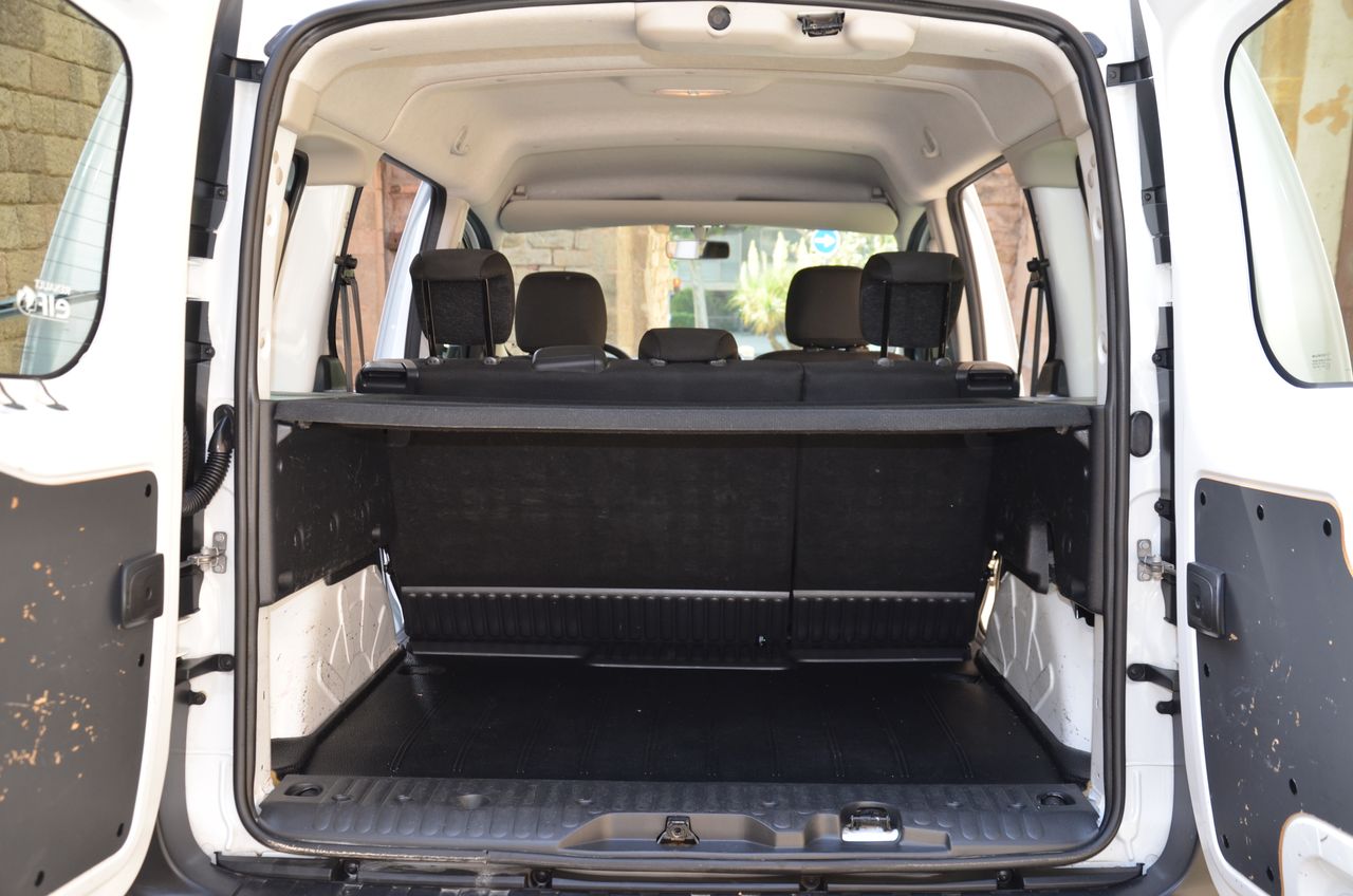 Renault Kangoo COMBI PROFESIONAL 1.5DCI 75CV E6 / DOBLE PUERTA LATERAL / START STOP..  - Foto 9