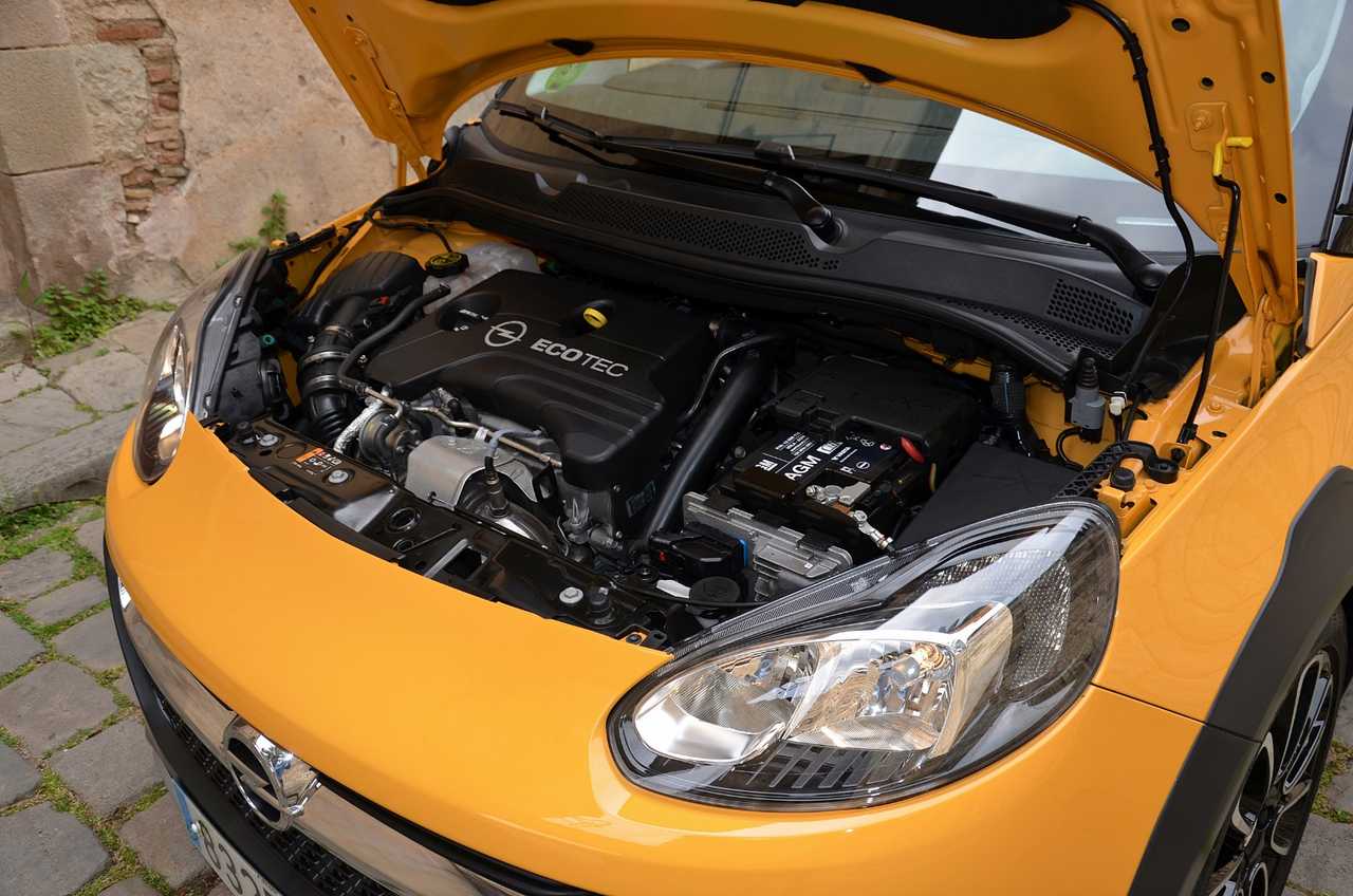 Opel Adam 1.0 XFT ROCKS 3 PUERTAS ../ EDICIÓN LIMITADA../ SÓLO 25.000 KM../ TECHO DESCAPOTABLE - Foto 54